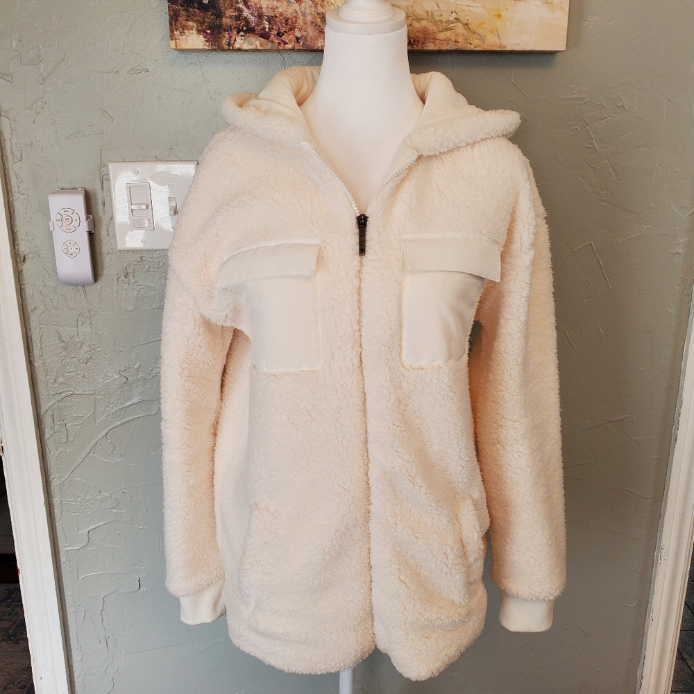 NWOT GAIAM Womens Sherpa Jacket xs